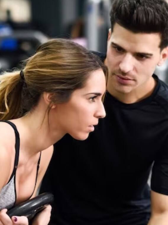 अकेले नहीं गर्लफ्रेंड या बीवी के साथ करें जिम वर्कआउट, मिलेंगे ये फायदे