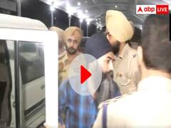 भगोड़े अमृतपाल के सहयोगी पपलप्रीत को अमृतसर एयरपोर्ट लेकर पहुंची पंजाब पुलिस, कल हुई थी गिरफ्तारी
