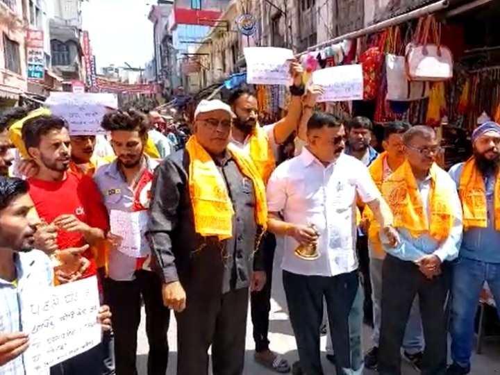Haridwar Pod Taxi Corridor Traders Against Protest Alleges This ANN |  Haridwar Traders Protest: हरिद्वार में पॉड टैक्सी कॉरिडोर का व्यापारियों ने  किया विरोध, लगाया ये आरोप