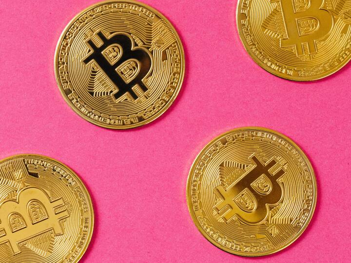 Scarcity: This scarcity makes each Bitcoin a finite and valuable asset, much like gold or other precious metals. Moreover, as more people around the world learn about Bitcoin and recognize its potential as a store of value or a medium of exchange, the demand for it is increasing. [Image credits: Pexels]