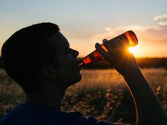 बीयर की छोटी वाली बोतल को पाइंट क्यों बोलते हैं? इसके पीछे का मजेदार कारण पता है?