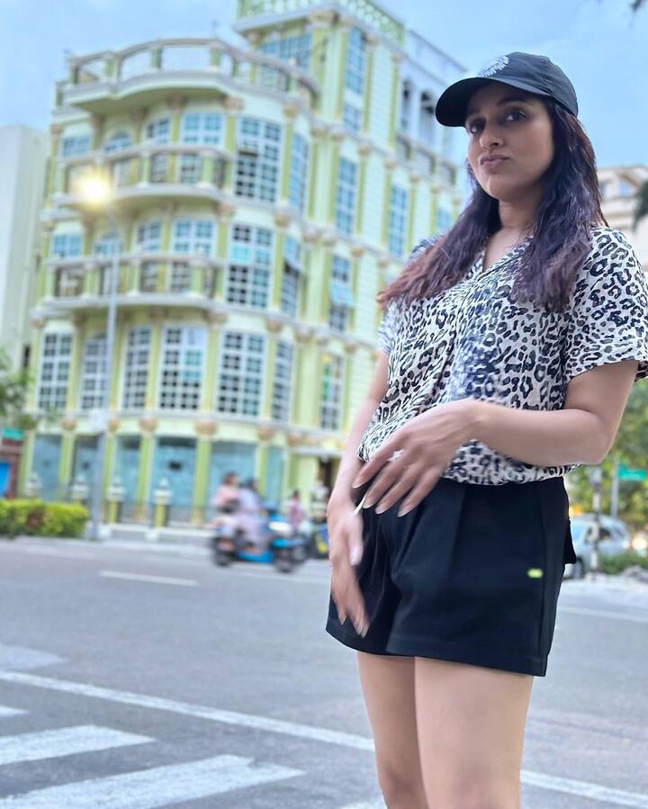రష్మి గౌతమ్ అందమైన ఫోటోలు