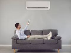 ਕੀ ਤੁਸੀਂ ਵੀ ਜ਼ਿਆਦਾ ਸਮਾਂ AC ਚ ਗੁਜ਼ਾਰ ਰਹੇ ਹੋ? ਤਾਂ ਰੁੱਕ ਜਾਓ, ਸਿਹਤ ਨੂੰ ਹੋ ਸਕਦਾ ਇਹ ਨੁਕਸਾਨ