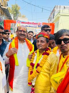 In Pics: कोटा में ज्योतिबा फुले जयंती पर उमड़ा जनसैलाब, महिला बैंड की धुन ने लोगों का मोहा मन