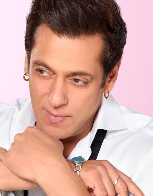 सलमानचा 'किसी का भाई किसी की जान' हा सिनेमा 21 एप्रिल 2023 रोजी प्रेक्षकांच्या भेटीला येणार आहे.