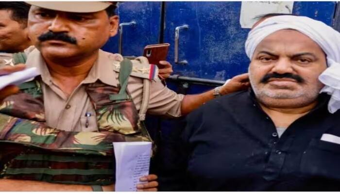 Gangster Atiq Ahmed : ਗੁਜਰਾਤ ਦੀ ਸਾਬਰਮਤੀ ਜੇਲ੍ਹ ਤੋਂ ਅਤੀਕ ਅਹਿਮਦ ਯੂਪੀ ਲਈ ਰਵਾਨਾ , ਕਿਹਾ- ਇਨ੍ਹਾਂ ਦੀ ਨੀਅਤ ਸਹੀ ਨਹੀਂ Prayagraj police Went to Sabarmati jail to bring Atiq Ahmed Another FIR lodged Gangster Atiq Ahmed : ਗੁਜਰਾਤ ਦੀ ਸਾਬਰਮਤੀ ਜੇਲ੍ਹ ਤੋਂ ਅਤੀਕ ਅਹਿਮਦ ਯੂਪੀ ਲਈ ਰਵਾਨਾ , ਕਿਹਾ- ਇਨ੍ਹਾਂ ਦੀ ਨੀਅਤ ਸਹੀ ਨਹੀਂ