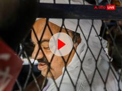 Watch: यूपी लाए जा रहे अतीक अहमद ने कहा- 'मैं अपनी सुरक्षा को लेकर संतुष्ट, कोर्ट का फैसला मानेंगे'