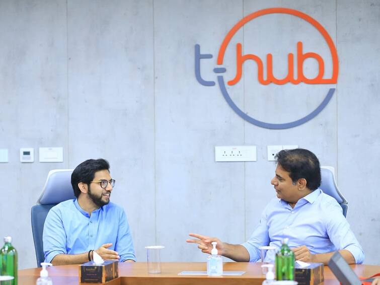 Maharastra Ex Minister Aaditya Thackeray meets Minister KTR in T hub KTR, Aaditya Thackeray: కేటీఆర్‌ను కలిసినప్పుడల్లా ఎంకరేజింగ్‌గా ఉంటుంది - టీ హబ్‌లో ఆదిత్య థాకరే