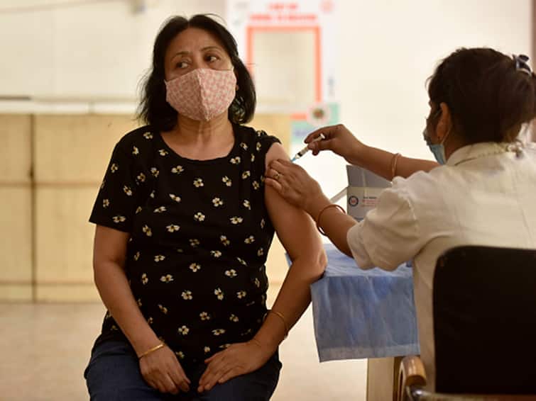 Coronavirus India Serum Institute Adar Poonawalla Asks Senior Citizens To Wear Masks Take Covovax Booster Adar Poonawalla Urges Senior Citizens To Wear Masks, Take Covovax Booster As Covid Cases Rise