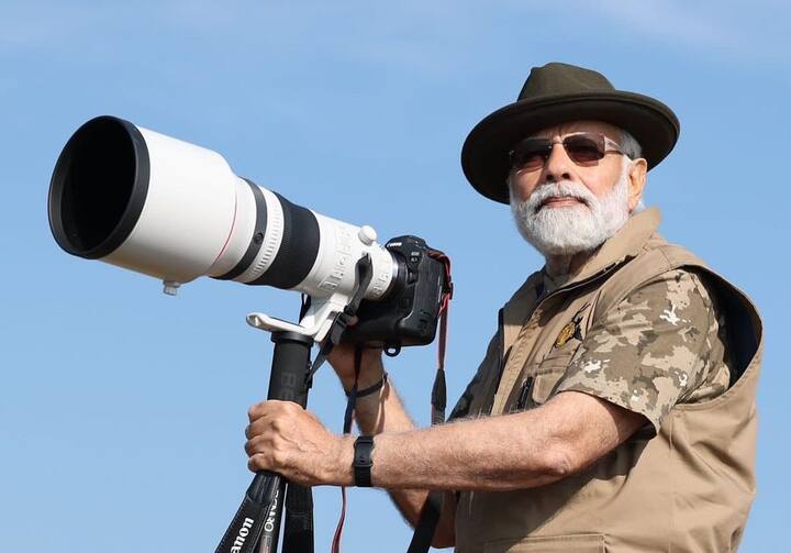 சென்னை விமான நிலையத்தில் தமிழ் கலாச்சாரத்தை பரைசாற்றும் வகையில் அமைக்கப்பட்டுள்ள புதிய கட்டடத்தையும் பிரதமர் திறந்து வைத்தார்.