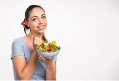 ਸਟ੍ਰਿਕਟ ਡਾਈਟ ਤੇ ਘੰਟਿਆਂ ਜਿੰਮ ‘ਚ ਪਸੀਨਾ ਬਹਾਉਣ ਦੇ ਬਾਵਜੂਦ ਨਹੀਂ ਘੱਟ ਰਿਹਾ ਭਾਰ, ਤਾਂ ਨਾਂ ਕਰੋ ਇਹ ਗਲਤੀਆਂ