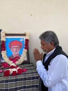 Jyotirao Phule Jayanti: మహాత్మా జ్యోతిరావు పూలేకు నేతల ఘన నివాళి