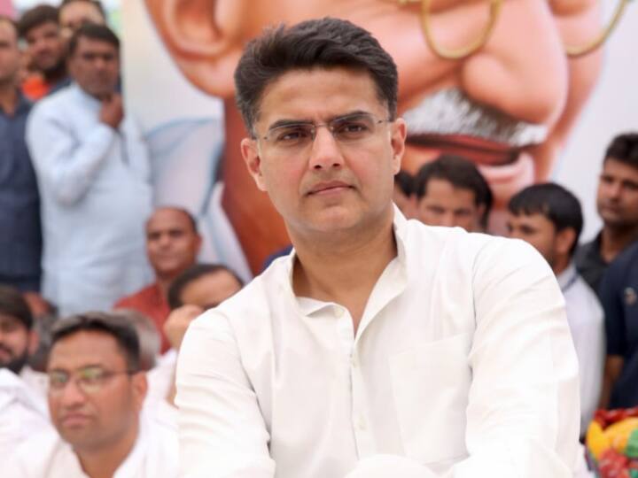 Sachin Pilot Hunger Strike end Jaipur Vasundhara Raje Ashok Gehlot Government Congress Crisis Rajasthan ann Sachin Pilot Protest: शहीद स्मारक से सचिन ने क्या दे दिया संदेश? अनशन के बाद क्या बोले सियासी दिग्गज