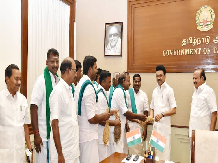 Coal Mining Issue: Cauvery Delta farmers expressed their gratitude to CM MKStalin for urging the central government Coal Mining Issue: ரத்தான நிலக்கரி சுரங்க விவகாரம்.. முதல்வரிடம் ஒன்று கூடி நன்றி தெரிவித்த விவசாயிகள்..!