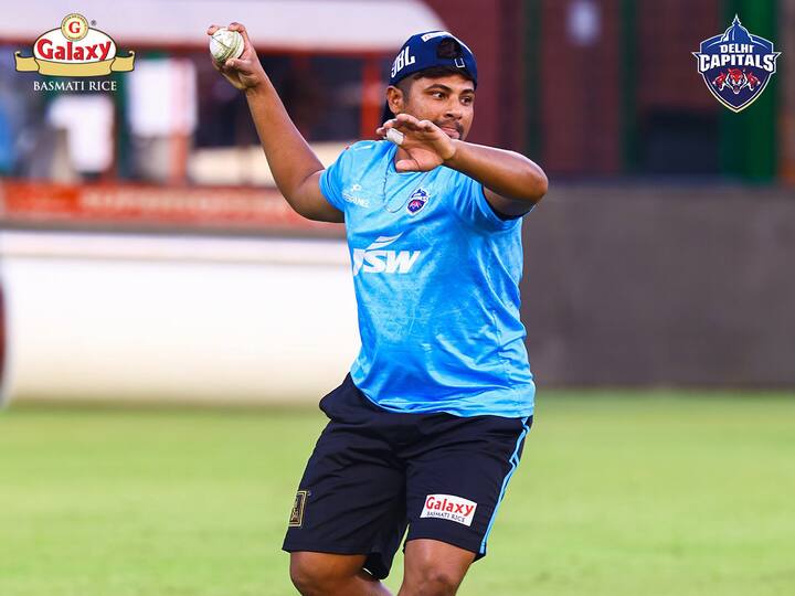 ఫీల్డింగ్స్ డ్రిల్ చేస్తున్న సర్ఫరాజ్ ఖాన్