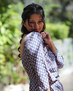 Bhumika Chawla Transformation: 20 साल में कितनी बदल गईं 'राधे' की 'निर्जला', फोटोज देखकर लगेगा झटका