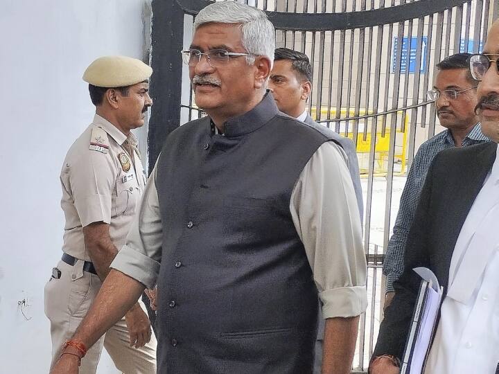 Gajendra Singh Shekhawat Petition in Rajasthan High Court in Sanjivani credit cooperative society scam ANN Rajasthan: केंद्रीय मंत्री गजेंद्र सिंह शेखावत की याचिका पर हाई कोर्ट में सुनवाई, संजीवनी घोटाले से जुड़ा है मामला