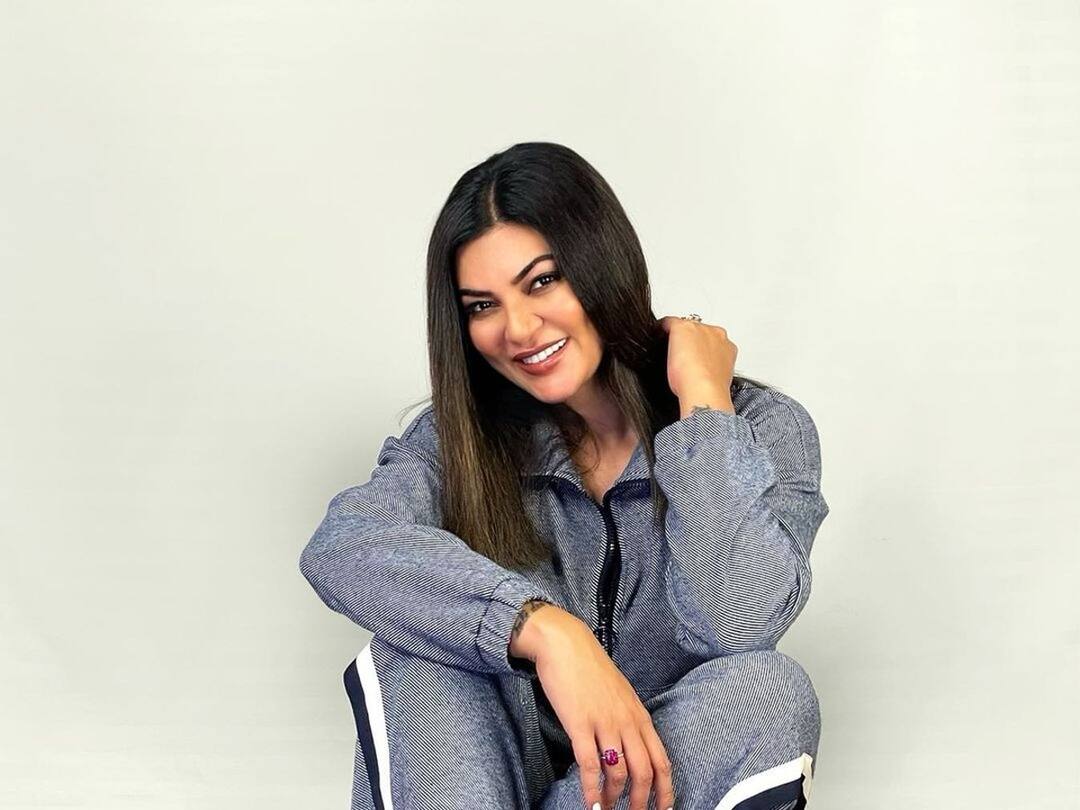 Sushmita Sen Steps Out For Shopping With Ex-Boyfriend Rohman Shawl And Daughter Alisah Sushmita Sen Steps Out For Shopping With Ex-Boyfriend Rohman Shawl And Daughter Alisah Sushmita Sen Steps Out For Shopping With Ex-Boyfriend Rohman Shawl And Daughter Alisah