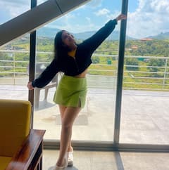 Saloni Daini Transformation: पहले से काफी फिट और ग्लैमरस हो गई हैं ‘कॉमेडी सर्कस’ की 'गंगूबाई', बिकिनी फोटो देख फटी रह जाएंगी आंखें