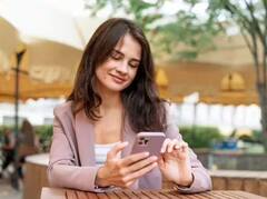 ਜੇਕਰ ਤੁਸੀਂ ਵੀ ਇੰਨੇ ਘੰਟਿਆਂ ਤੋਂ ਵੱਧ ਕਰਦੇ ਹੋ ਸਮਾਰਟਫੋਨ ਦੀ ਵਰਤੋਂ, ਤਾਂ ਹੋ ਸਕਦੀ ਇਹ ਖਤਰਨਾਕ ਬਿਮਾਰੀ, ਰਿਸਰਚ ਨੇ ਕੀਤਾ ਦਾਅਵਾ