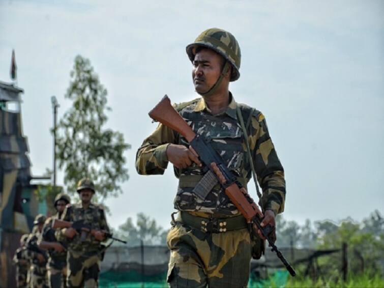 India china PM modi should break his silence Congress concern Chinese buildup Doklam plateau indian army LAC Jairam Ramesh 'PM Should Break His Silence': Congress Claims Chinese Buildup Close To Doklam Plateau