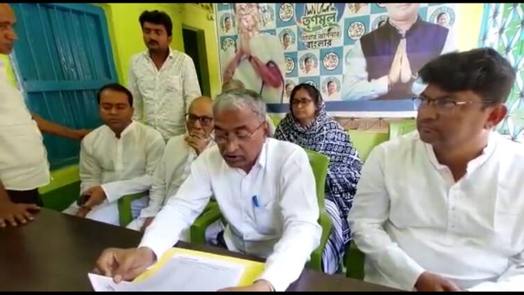murshidabad Jangipur Trinamool inner conflict is in public Murshidabad News: সাংগঠনিক জেলার কমিটি নিয়ে ক্ষোভ, জঙ্গিপুরেও প্রকাশ্যে তৃণমূলের ‘গোষ্ঠীদ্বন্দ্ব’