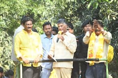 బెజవాడలో చంద్రబాబు రోడ్ షో - పార్టీ అధినేత సమక్షంలో టీడీపీలో భారీగా చేరికలు