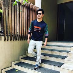 Varun Dhawan House: खूबसूरत लाइटिंग और व्हाइट कलर से सजा है नताशा-वरुण का स्वीट होम, देखिए घर की Inside तस्वीरें