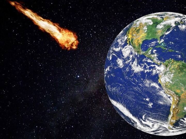 Asteroid alert coming towards the earth at speed of 27376 kmph nasa said 27 हजार किलोमीटर प्रति घंटे की रफ्तार से पृथ्वी की तरफ आ रहा एस्टेरॉयड, टकराया तो क्या होगा?