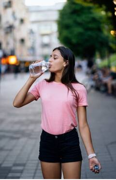 अप्रैल  में ही मौसम विभाग ने दे दी है हीट वेव की चेतावनी...ऐसे रखें अपना ख्याल