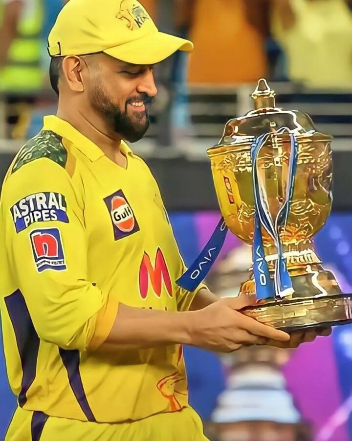 நேற்று சென்னை அணி, அதன் ஹோம் க்ரவுண்டில் விளையாடினாலும் ஆட்டத்தை இழந்தது. இதனால் சி.எஸ்.கே அணியின் ரசிகர்கள் சோகத்தில் உள்ளனர்.