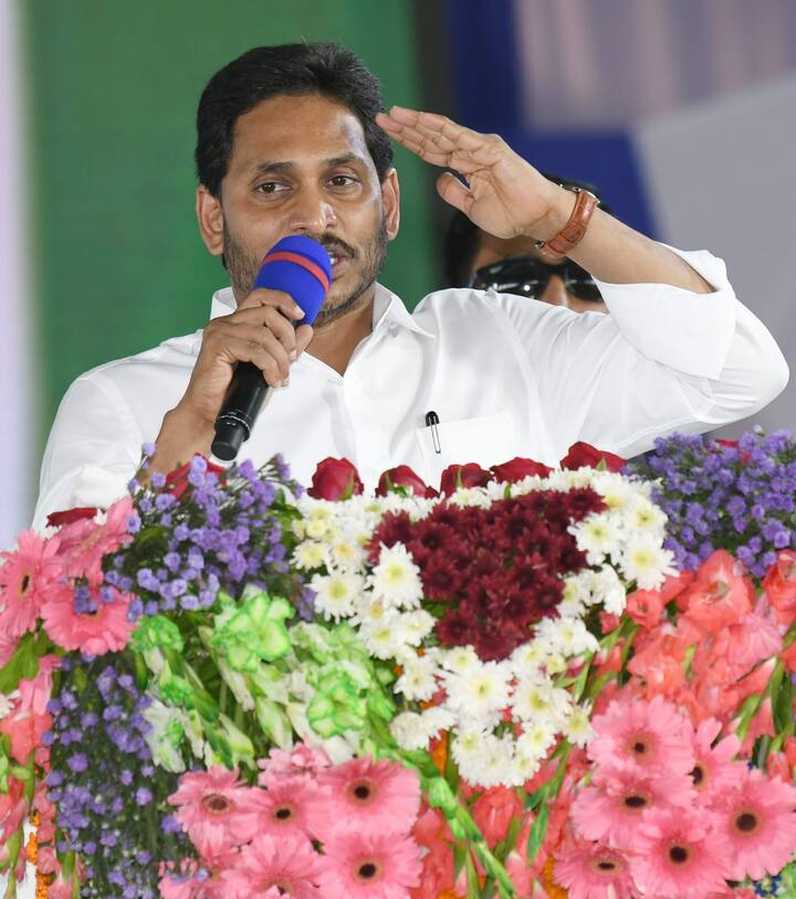 ఎన్ని ఆటంకాలు వచ్చినా సంక్షేమం ఆపేది లేదని జగన్ స్పష్టీకరణ