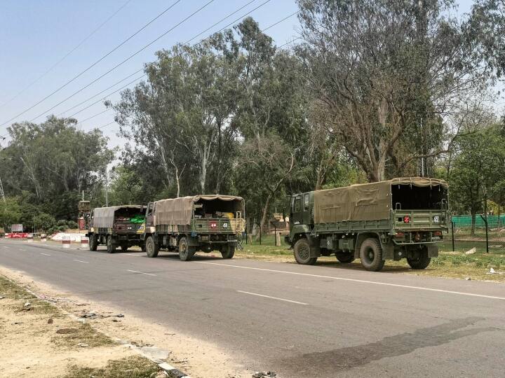 Bathinda Military Station two unidentified masked men in kurta pyjama with INSAS Rifle and Axe attacked Bathinda Military Station: सफेद कुर्ता पजामा पहने दो नकाबपोश, हाथ में राइफल और कुल्हाड़ी...बठिंडा मिलिट्री स्टेशन फायरिंग से जुड़ी बड़ी बातें