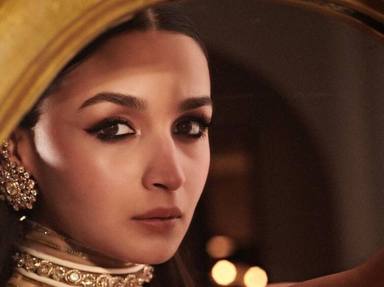 Alia Bhatt To Debut In Prabal Gurung Outfit At Met Gala This Year