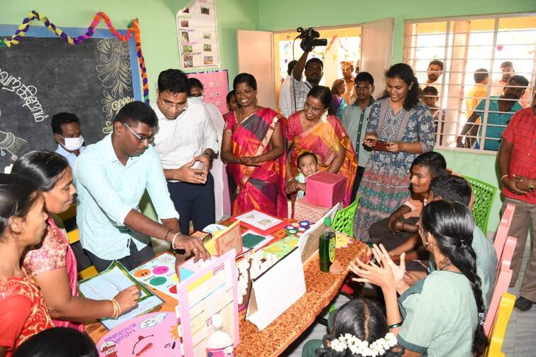 120 stalls in the 11-day book festival in Thoothukudi Collector Senthilraj informed Thoothukudi Book Fair :  '11 தினங்கள் நடைபெற உள்ள தூத்துக்குடி புத்தக திருவிழா.. 120 அரங்குகள்..'  ஆட்சியர் செந்தில்ராஜ்  அளித்த தகவல்..