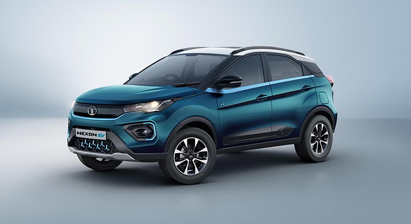 Tata Nexon: टाटा ने 6 साल में बना डालीं 5 लाख नेक्सन एसयूवी, जानें कौन सा वेरिएंट कब आया?