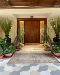 Sonam Kapoor House: दिल्ली के इस आलीशान बंगले में क्वीन की तरह रहती हैं सोनम, देखिए 173 करोड़ के विला की तस्वीरें