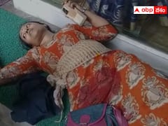 మ్యాచింగ్ సెంటర్‌లో గొడవ - భార్యను కత్తెరతో పొడిచిన భర్త !