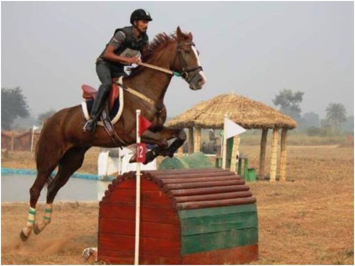 international Equestrian championship 2023 bhind raju bhadauria wins gold medal ann Bhind: 'बीहड़' के बेटे राजू भदौरिया ने पैरिस में लहराया परचम, अंतरराष्ट्रीय घुड़सवारी चैम्पियनशिप में गोल्ड मेडल