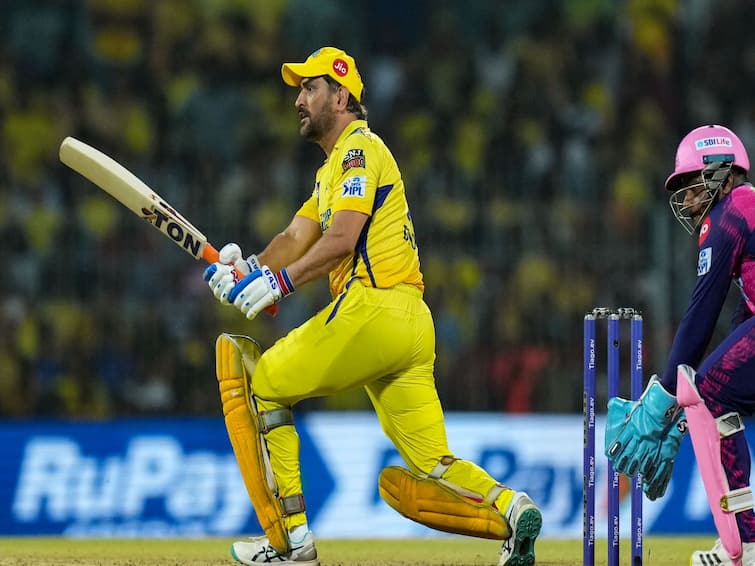 IPL 2023: MS Dhoni Nursing Knee Injury, Confirms CSK Coach Stephen Fleming IPL 2023: MS Dhoni Nursing Knee Injury, Confirms CSK Coach Stephen Fleming