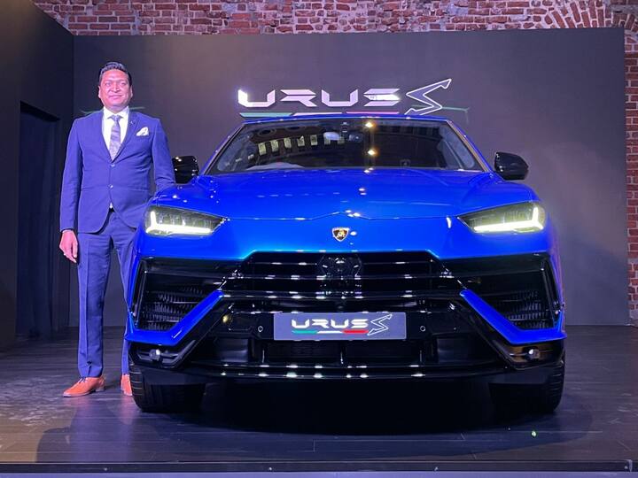 Going forward Lamborghini will embrace electrification in a big way with the hybrid Urus coming in 2024 while it's first electric car will come in 2028. [Image Source: Somnath Chatterjee]