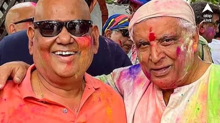 বয়সে বেড়া ডিঙিয়ে তিনি মন ছুঁয়ে যান সবার। কুন্দন শাহ-র একটি পলিটিক্যাল স্যাটায়ারে তিনি দুর্দান্ত অভিনয় করে প্রশংসা কুড়িয়েছিলেন।
