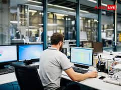 दिग्गज IT कंपनियों ने नए कर्मचारियों को नौकरी देने में की बड़ी कंजूसी, टीसीएस ने 78% और इंफोसिस ने 46% कम की हायरिंग