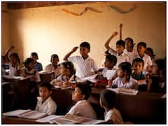 तपती गर्मी के कारण जल्द शुरू होंगी गर्मियों की छुट्टियां, यहां बदला समर वैकेशन का शेड्यूल