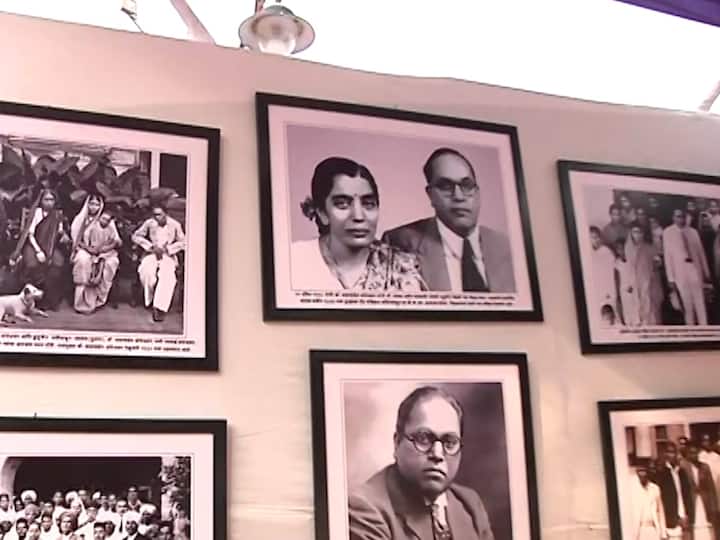 लंडन येथील गोलमेज परिषदेतील डॉ. बाबासाहेब आंबेडकर यांचा फोटो हा महत्वाच्या फोटोंपैकी एक मानला जातो.