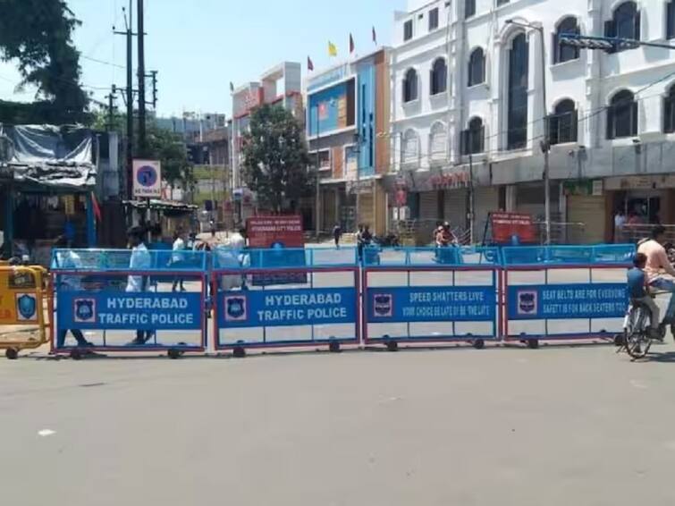 Hyderabad Traffic Restrictions Today Traffic Restrictions in Hyderabad Due to Unveiling of big Ambedkar Statue Hyderabad Traffic: నేడు హైదరాబాద్‌లో ట్రాఫిక్ ఆంక్షలు - ఆ దారుల్లోకి ఇవాళ నో ఎంట్రీ!