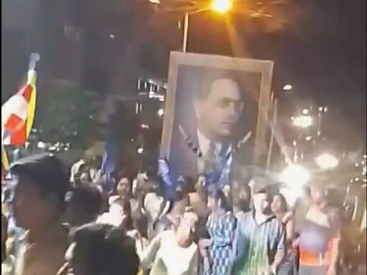 Dr. B.R. Ambedkar Jayanti 2023 accident in rally Two youths die in Virar Dr. B.R. Ambedkar Jayanti : विरारमध्ये जयंतीच्या मिरवणुकीत मोठी दुर्घटना, इलेक्ट्रिक वायरला झेंड्याचा स्पर्श झाल्यानं स्फोट; दोघांचा मृत्यू 