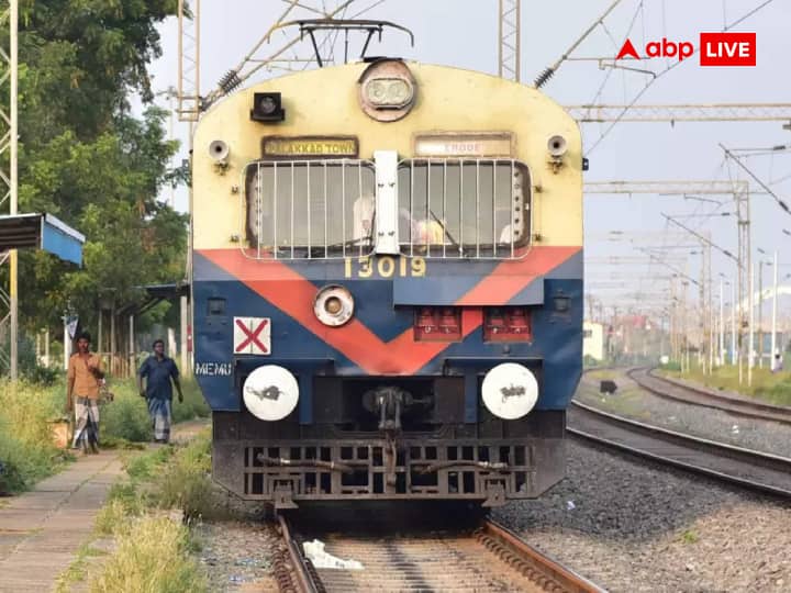 Memu Intercity Express: पाटलिपुत्र और मोतिहारी के बीच चलने जा रही है इंटरसिटी एक्सप्रेस, यहां देखें टाइम-टेबल Memu Intercity Express Going to run between Patliputra and Bapu Dham Motihari Time Table Memu Intercity Express: पाटलिपुत्र और मोतिहारी के बीच चलने जा रही है इंटरसिटी एक्सप्रेस, यहां देखें टाइम-टेबल
