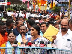 Sharmila Gift To KCR: తెలంగాణ సీఎం కేసీఆర్‌కు వైఎస్ షర్మిల మరో గిఫ్ట్ - వీడియో చూశారా