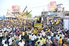 Chandrababu Photos: గుడివాడ, నూజివీడులో చంద్రబాబు టూర్ - గజమాలతో పార్టీ అధినేతకు ఘన స్వాగతం